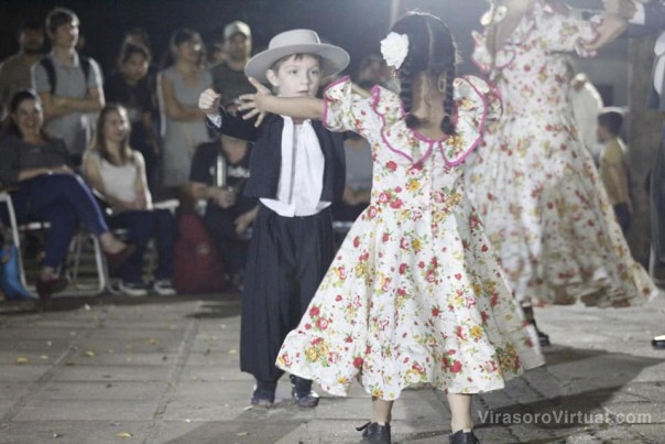 Celebramos El Día Nacional Del Folklóre